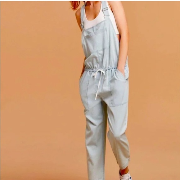 ARITZIA | WILFRED FREE 'VALLETTA OVERALLS' DRAPEY WASHED TWILL CINCH TIE WAIST - Picture 5 of 11